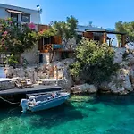 Luxury On A Private Island Villa Tsatallota Adalari