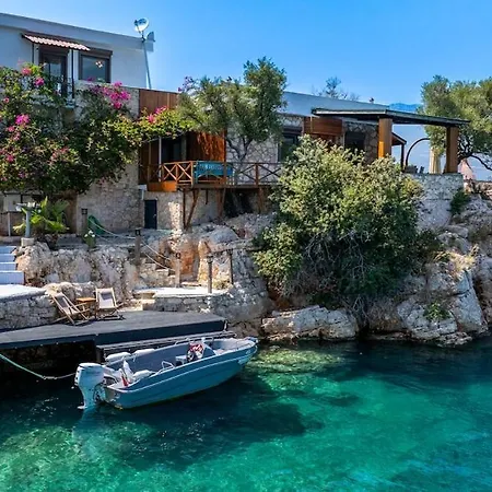 Luxury On A Private Island فيلة Tsatallota Adalari